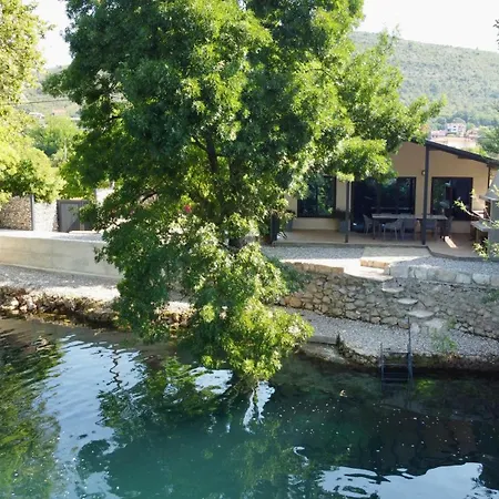 Riverside * Trebizat